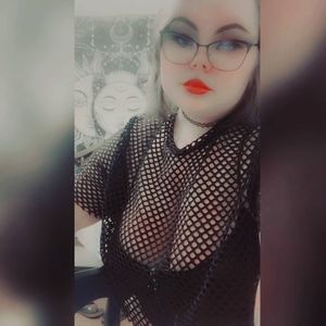 Meet your Posher, Krystal